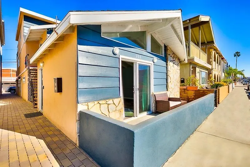 Perfect 3 Bedroom Home Between The Bay And Beach Newport Beach