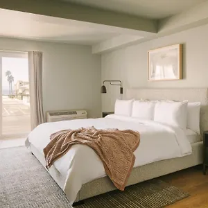 Sonder Solarena Newport Beach